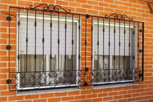 rejas para ventanas - Rejas de Ballesta Barcelona Instalación y Reparación